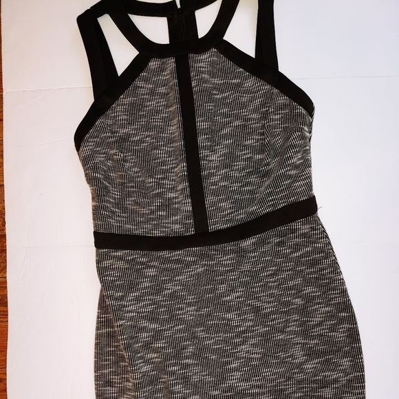 Guess Dresses & Skirts - Guess Tweed Body Con SEXY Dress 10